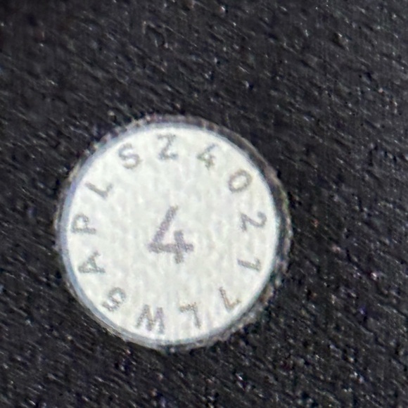 SeaWheeze X Lululemon Speed Tight Rainbow Reflective - Picture 3 of 6